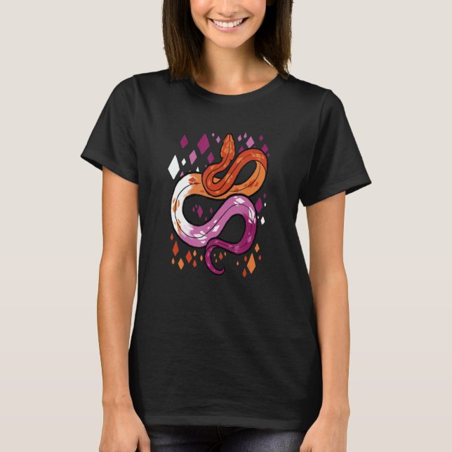 Lesbian Pride Flag Snake T-Shirt (Vorderseite)