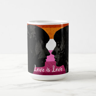Lesbische Flagge mit zwei weiblichen Silhouetten Kaffeetasse