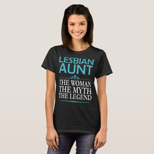 Lesbische Tante The Woman The Myth das T-Shirt (Vorne ganz)