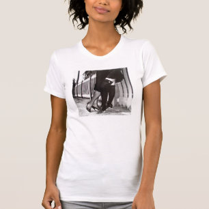 Lesbischer Bein-Kuss T-Shirt