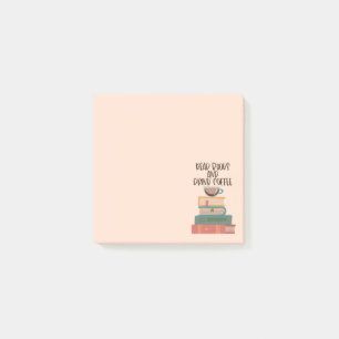Lese Bücher und trinke Kaffee Post-It Notizen