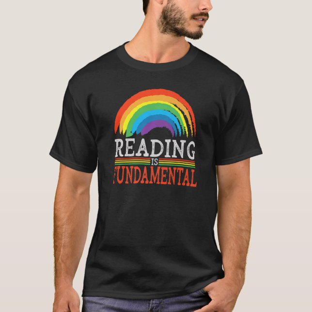 Lesen ist ein grundlegend geeky Bookworm Poetry Li T-Shirt (Vorderseite)