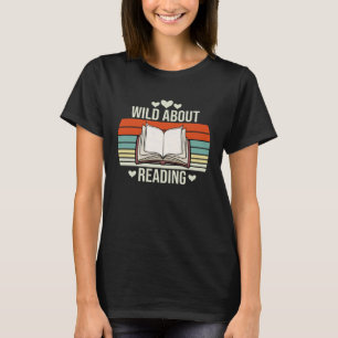 Lesen mit Büchern und Büchern zum Lesen T-Shirt