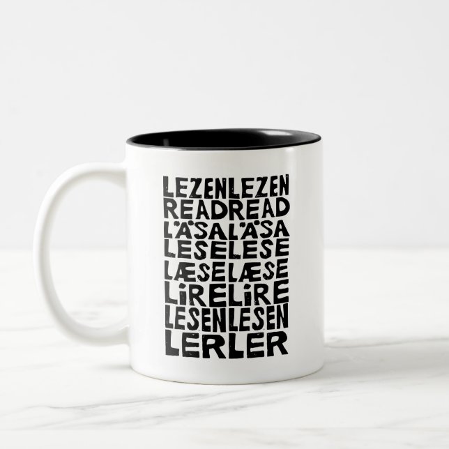 Lesen Sie in 8 Sprachen Lino Print Tasse (Links)