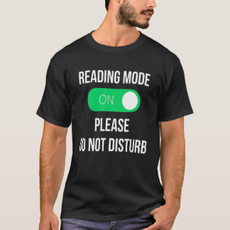 Lesendes Bücherwurm Buch T-Shirt