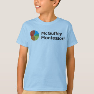 L'esprit McGuffey de l'enfant porte un T-shirt à m