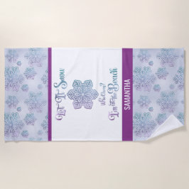 Let it Snow–Funny Christmas Beach Purple Strandtuch