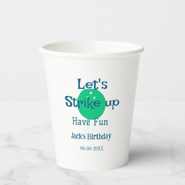 Let's strike up have fun green ball birthday name  pappbecher (Vorderseite)