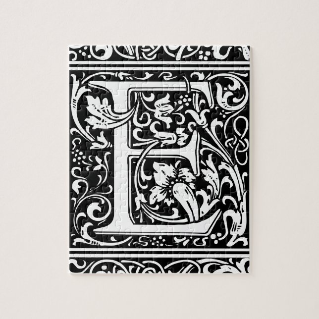 Letter E Mittelalterliche Monogramm Art Nouveau (Vertikal)