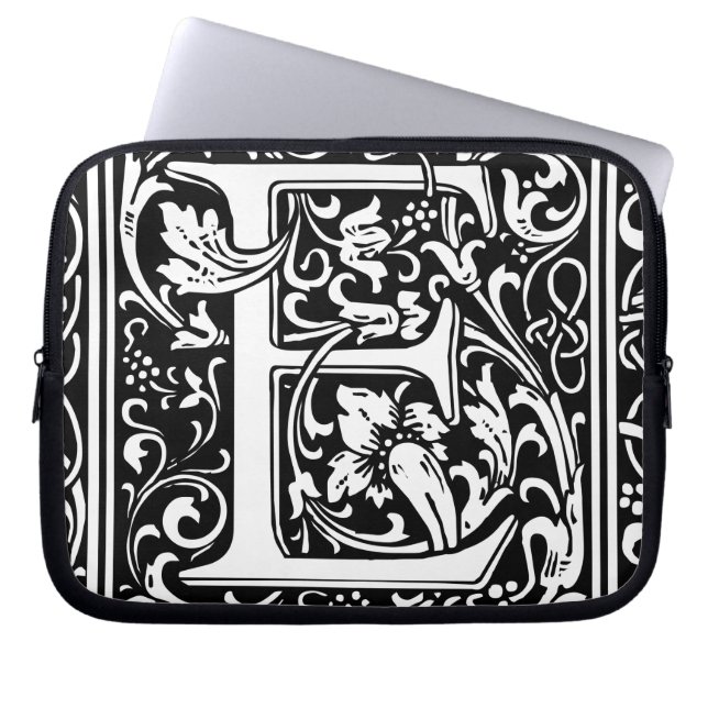 Letter E Mittelalterliche Monogramm Art Nouveau Laptopschutzhülle (Vorderseite)