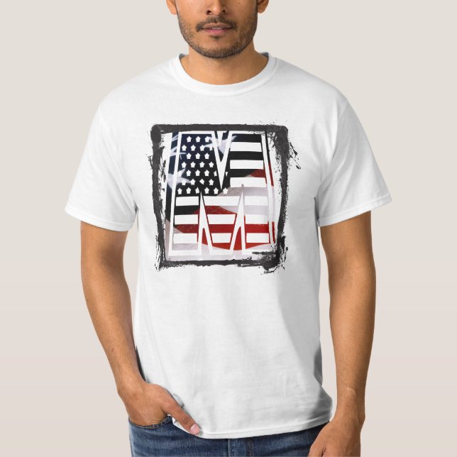 Letter M Monogram Initial Patriotic USA Flag T-Shirt (Vorderseite)