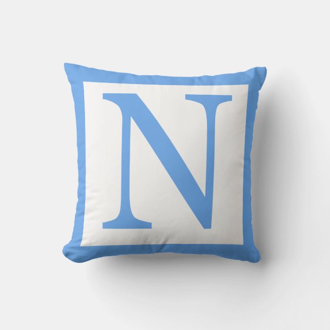 Letter N Baby Blue Border Kissen (Vorderseite)