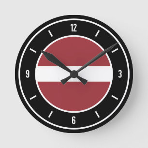 Lettische Flagge Runde Wanduhr