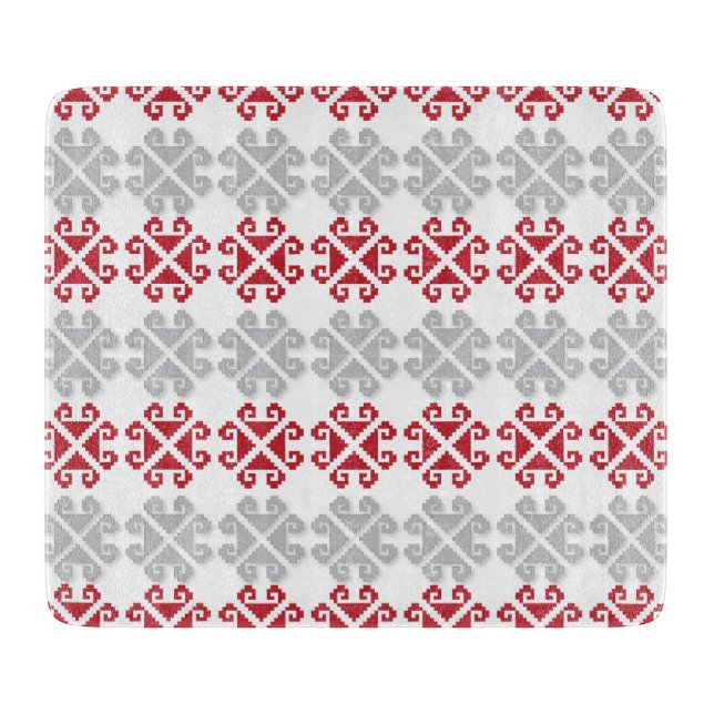 Lettisches rot-graues geometrisches Mondkreuz Schneidebrett (Vorderseite)