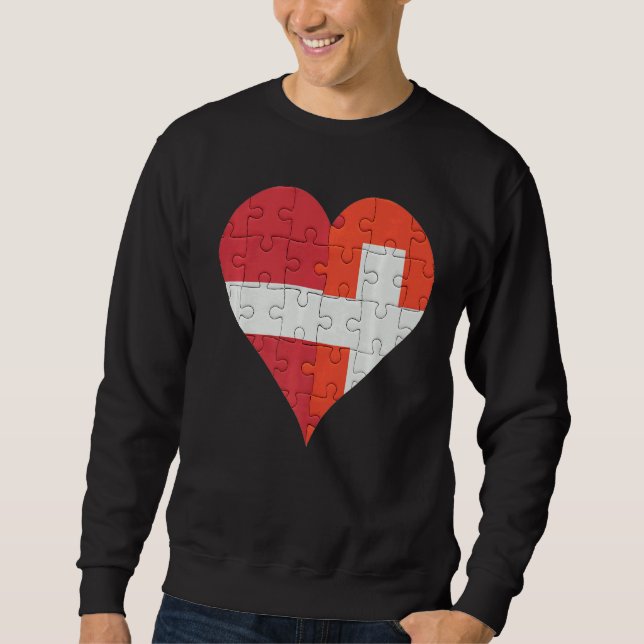 Lettisches Schweizer Flaggenherz Sweatshirt (Vorderseite)