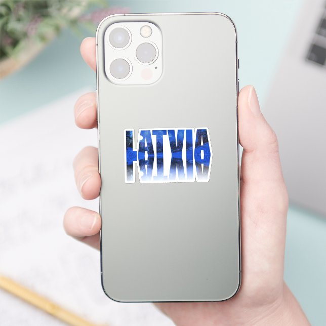 Lettland Winterabendtext mit Reflektion Aufkleber (Telefon)