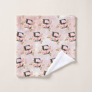Lettre E
