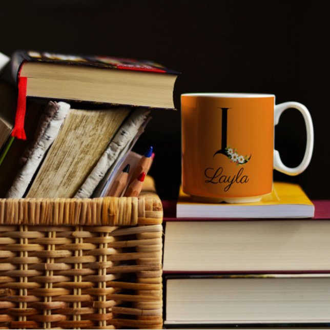 Lettre initiale de la fleur de pré orange Mug (Créateur téléchargé)