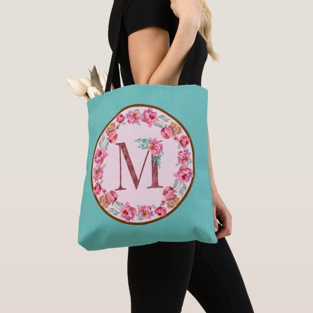 Lettre M Monogramme avec Sac fourre-tout d'image d (De près)