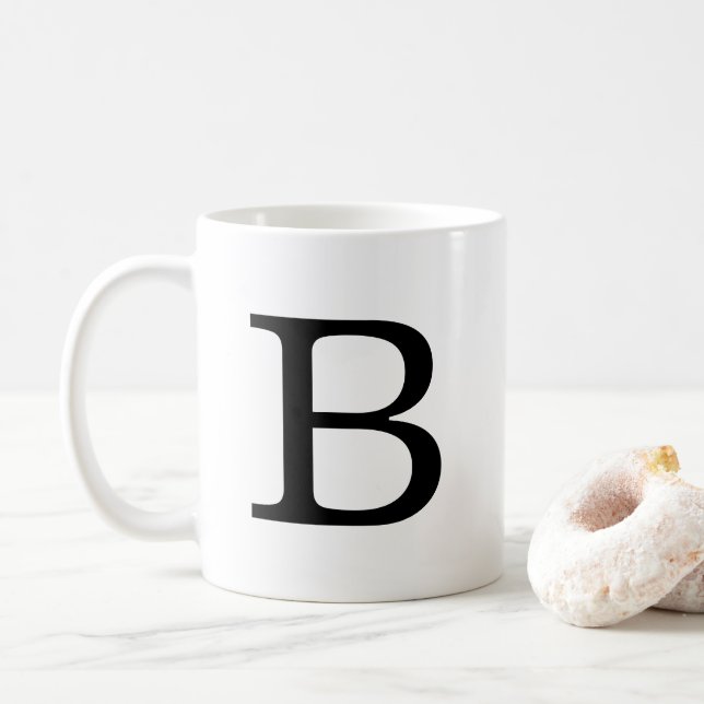 Lettre monogramme B Mug classique, 11 oz (Avec donut)