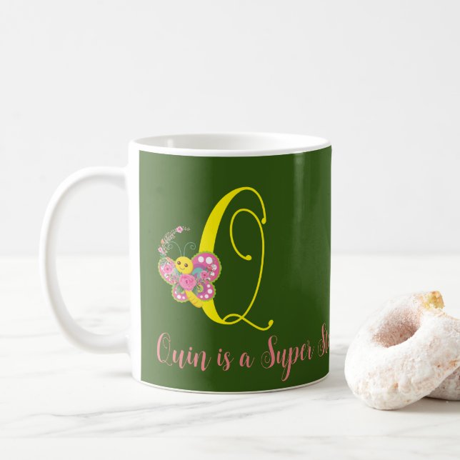 Lettre papillon Q Mug florale (Avec donut)