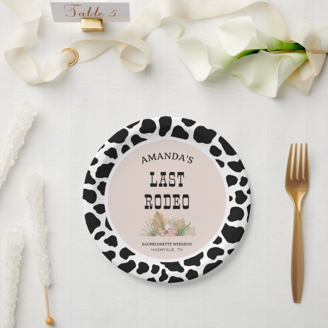 Letztes Rodeo Cowgirl Bachelorette Weekend Party Pappteller (Hochzeit)