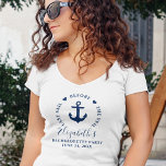 Letztes Segel vor dem Schleier Junggeselinnen-Absc T-Shirt<br><div class="desc">Letztes Segel vor dem Schleier Nautical Junggeselinnen-Abschied Anchor Hearts Navy Blue und White V-Neck T - Shirt</div>