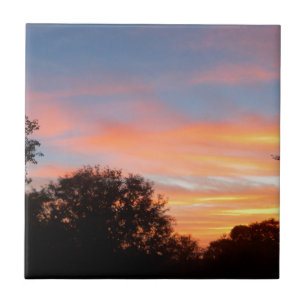 leuchtend farbiger Sonnenuntergang Okt Himmel Fliese