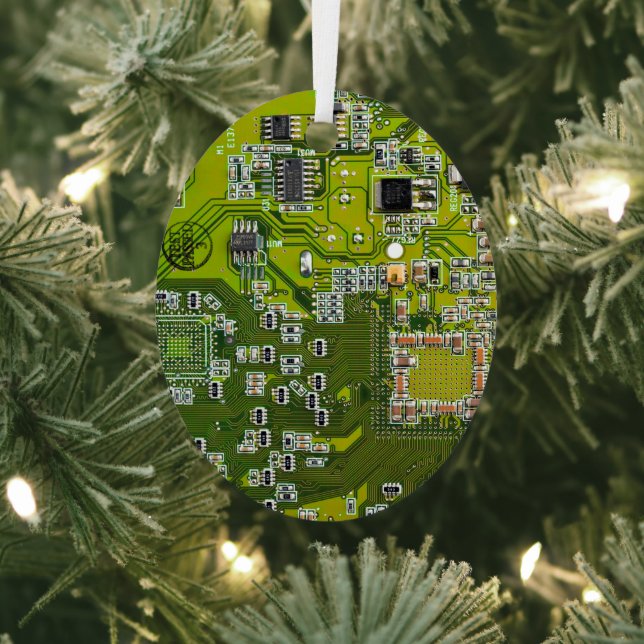 Leuchtend grüne Computergehäuse Ornament Aus Metall (InSitu)