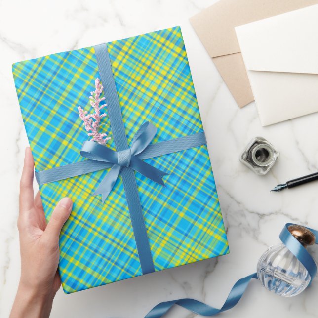 Leuchtende Diamanten zur Koordinierung KARIERTER 8 Geschenkpapier (Schenken)