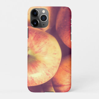 Leuchtende Schüssel mit Rotäpfel Slimfit iPhone 11Pro Hülle
