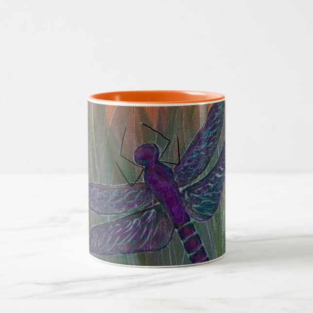 Leuchtende Wind-Libelle Zweifarbige Tasse (Mittel)