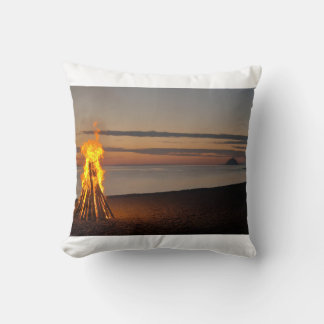 Leuchtfeuer am Strand Kissen