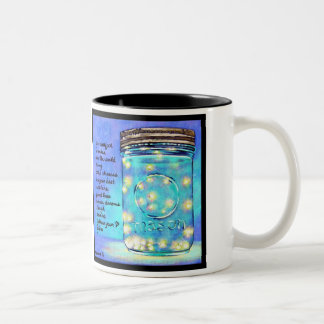 Leuchtkäfer in Glas-Tasse ©MillwardStudios 2011 Zweifarbige Tasse