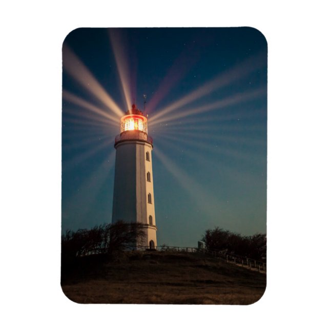 Leuchtturm auf einem Hügel Shinting at Night Magnet (Vertikal)