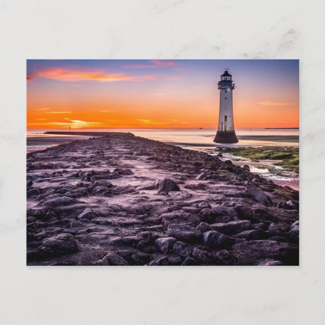 Leuchtturm bei Sonnenuntergang Postkarte (Vorderseite)