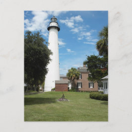Leuchtturm gegen einen Sommer-Himmel Postkarte