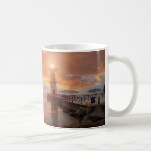 Leuchtturm im Sonnenuntergang Kaffeetasse