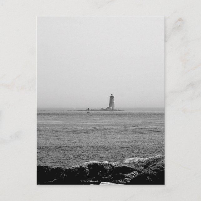 Leuchtturm in der Ferne Postkarte (Vorderseite)