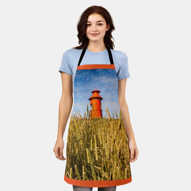 Leuchtturm in Stykisholmur, Island Schürze (Getragen)