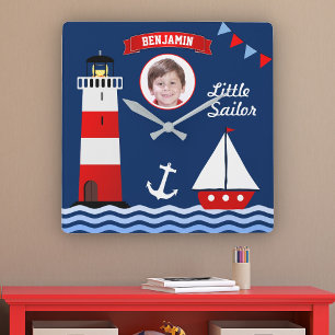 Leuchtturm-Segelschiff-Name-Foto-Nautik-Kinderzimm Quadratische Wanduhr