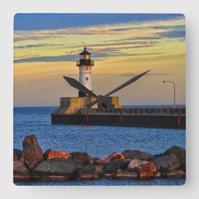 Leuchtturm Sunset Quadratische Wanduhr (Vorderseite)