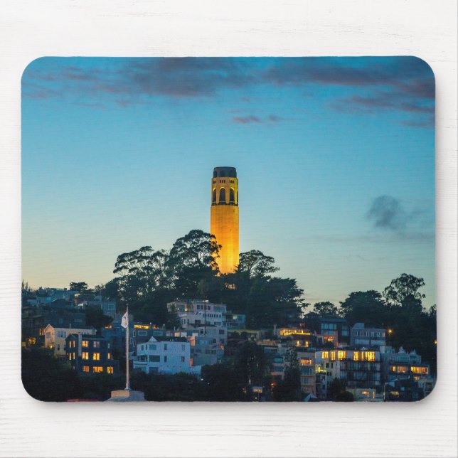 Leuchtturm über der Bucht Mousepad (Vorne)