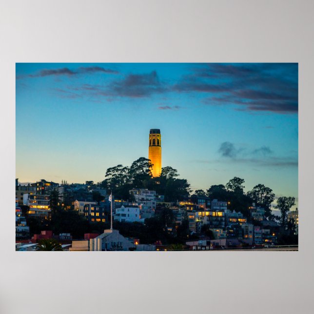 Leuchtturm über der Bucht Poster (Vorne)