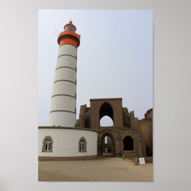 Leuchtturm und Abtei von Pointe Saint Mathieu Poster (Vorne)