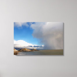 Leuchtturm und nahender Sturm Leinwanddruck