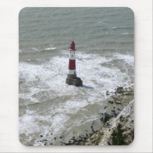 Leuchtturm weg vom Beachy Kopf, Ostsussex Mousepad
