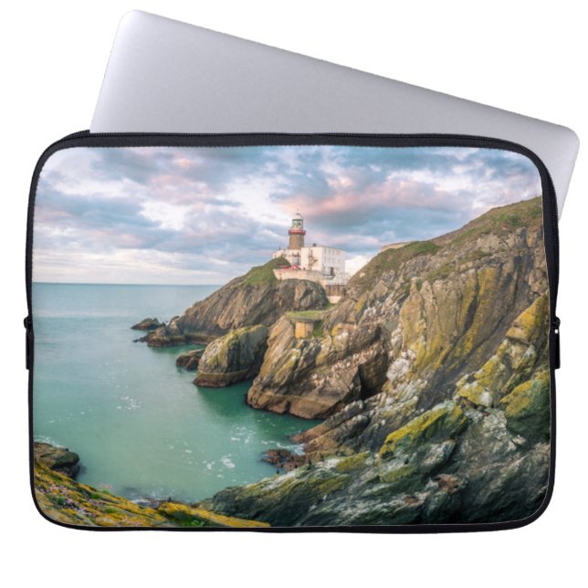 Leuchttürme | Baily Lighthouse Dublin, Irland Laptopschutzhülle (Vorderseite)