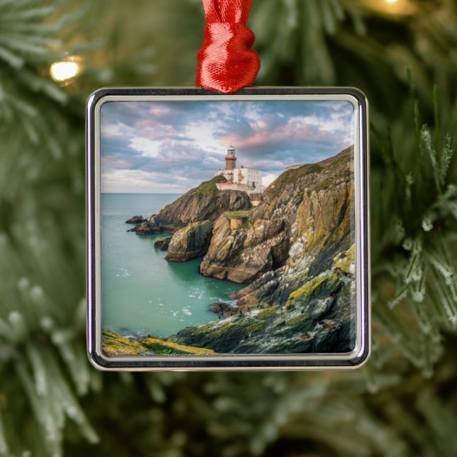 Leuchttürme | Baily Lighthouse Dublin, Irland Ornament Aus Metall (Baum)
