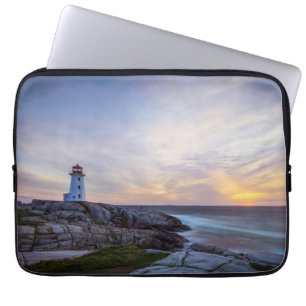 Leuchttürme   Peggy's Cove Lighthouse Nova Scotia Laptopschutzhülle